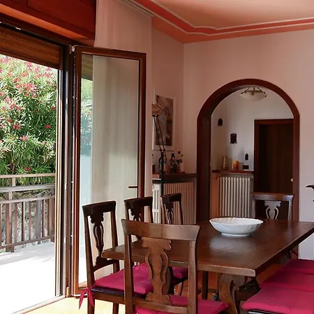 וילה Casa Pescarino Con Vista E Idromassaggio Oliveto Lario
